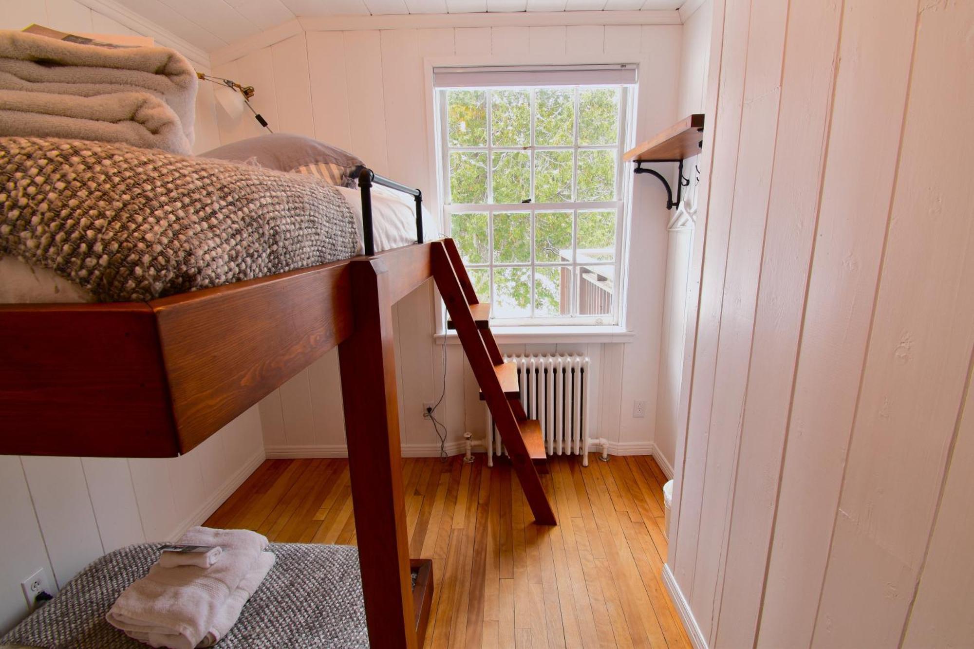 Le Partage Lodge: Destination Plein Air Et Sociale Val-Morin エクステリア 写真